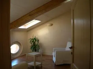 Nocleg ze śniadaniem Nontiscordardime 4*