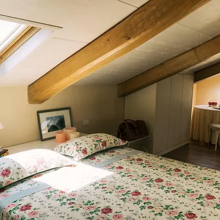 לינה וארוחת בוקר Nontiscordardime