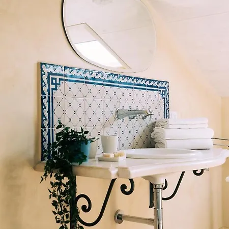 לינה וארוחת בוקר Nontiscordardime